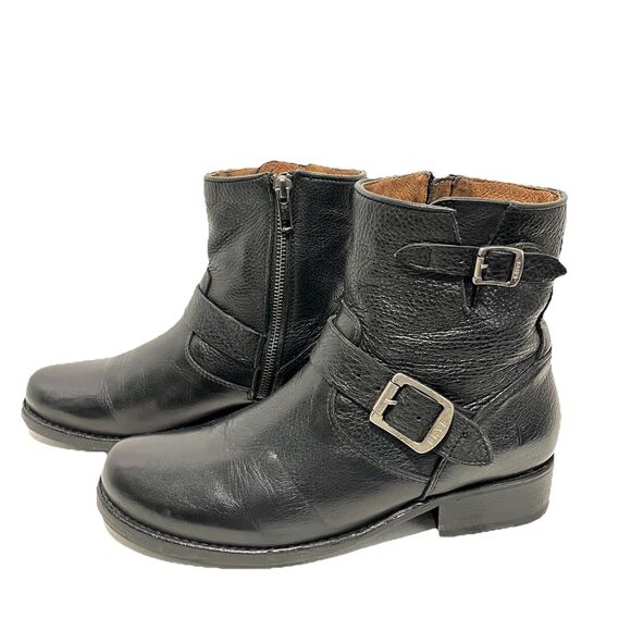 Frye Vicky Engineer Boots Womens Size 9.5B Black Leather Ankle Bootie Motorcycle - Picture 2 of 11
